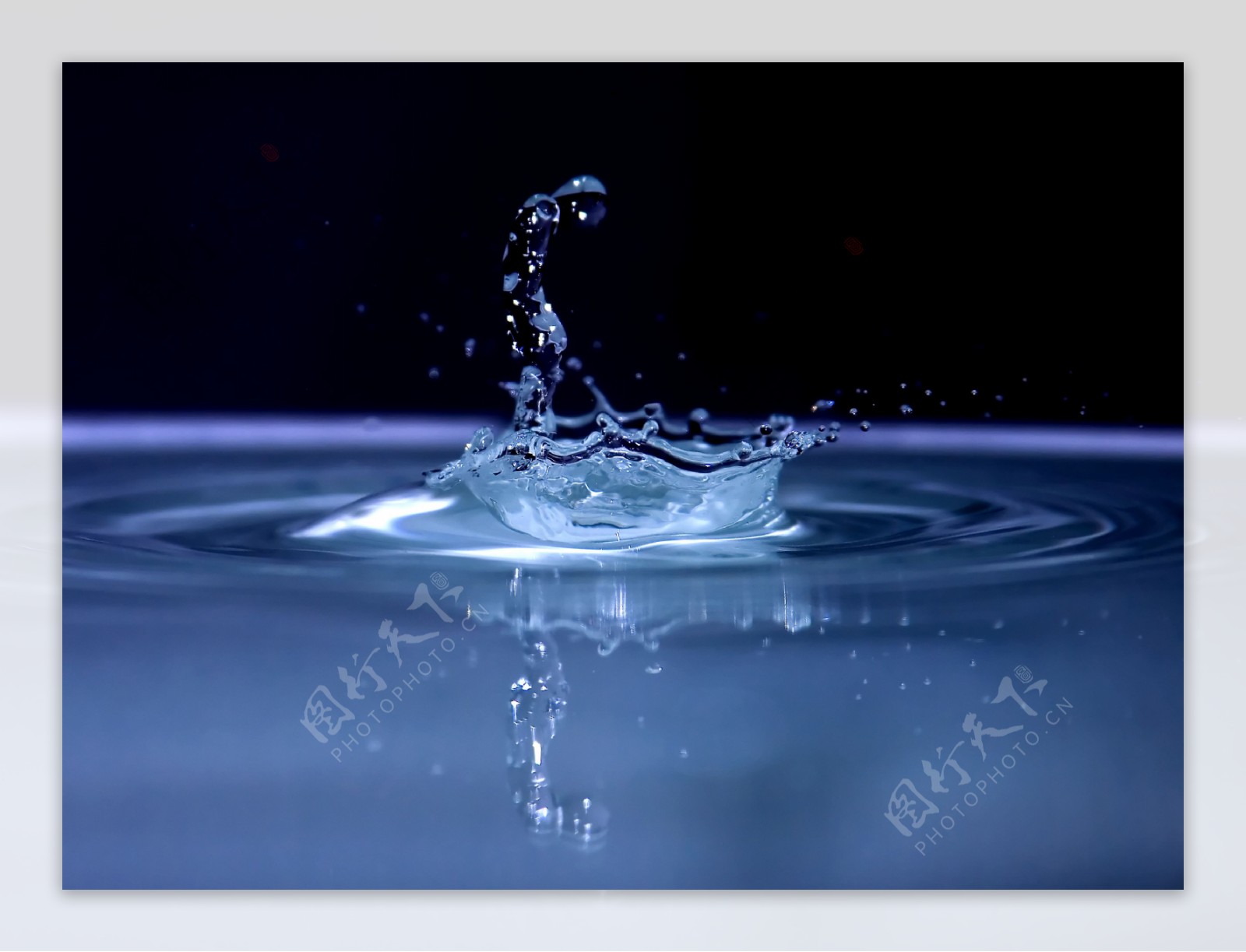 唯美水滴高清水纹素材图片_效果元素_设计元素-图行天下素材网
