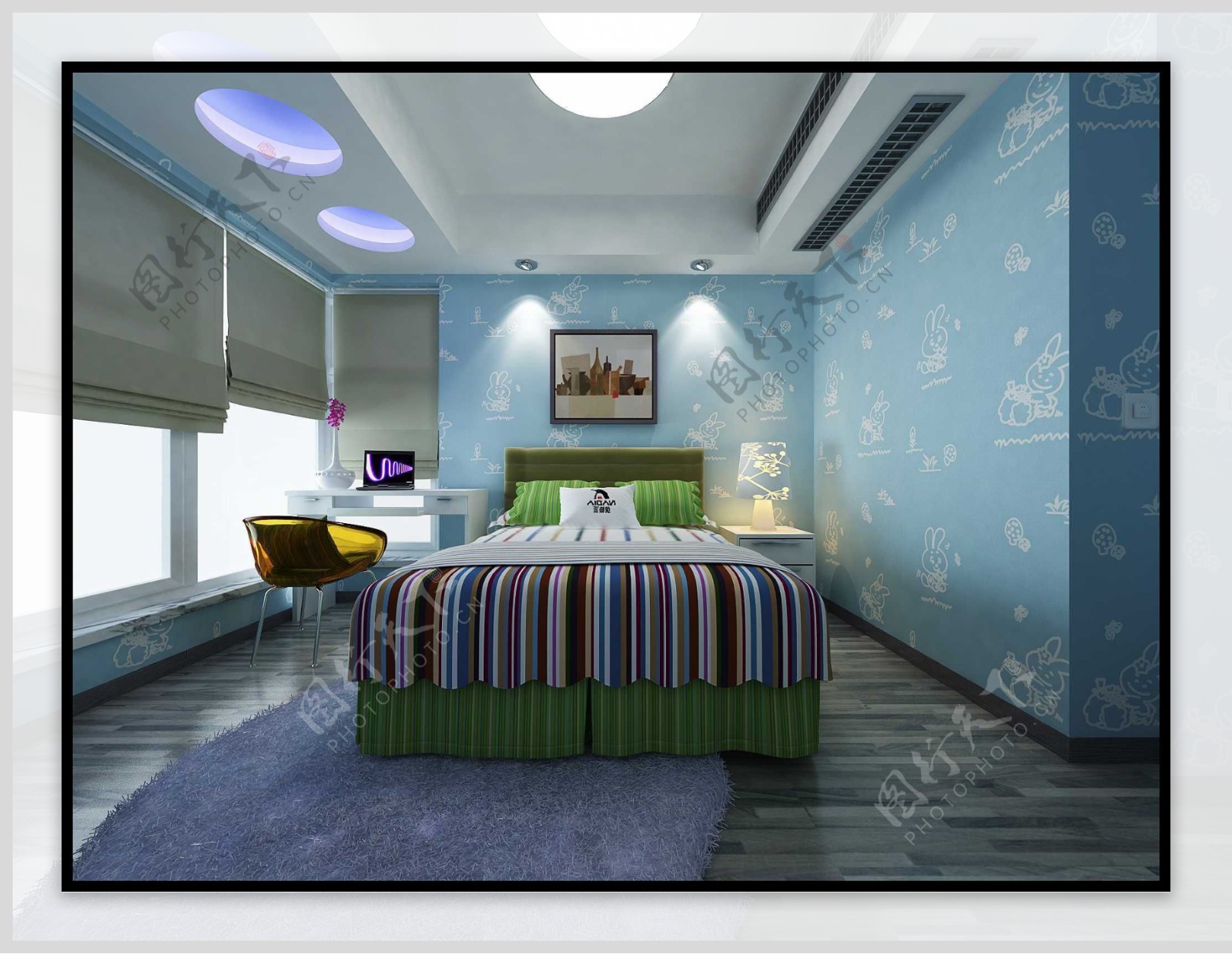 卧室整个色调为灰蓝色系，安静，沉稳。床头背景灰蓝色墙漆，在感觉上拉_装修美图-新浪家居