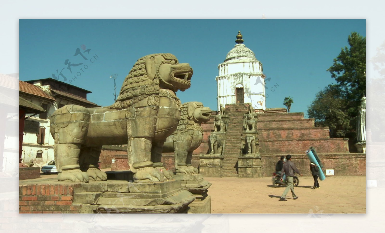 龙雕像在尼泊尔2股票视频老庙