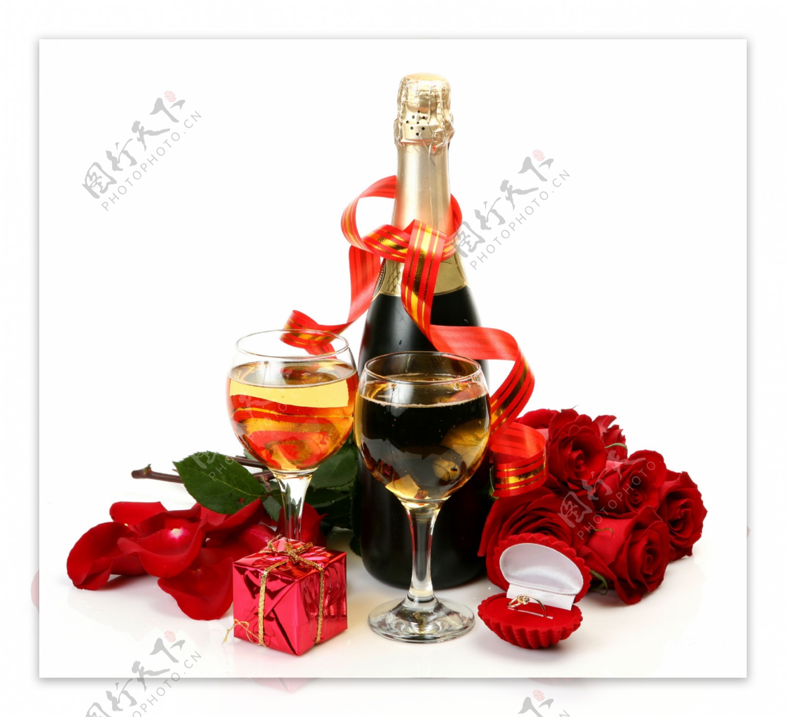 高档酒水礼品酒杯爱情红玫瑰婚戒餐具图片