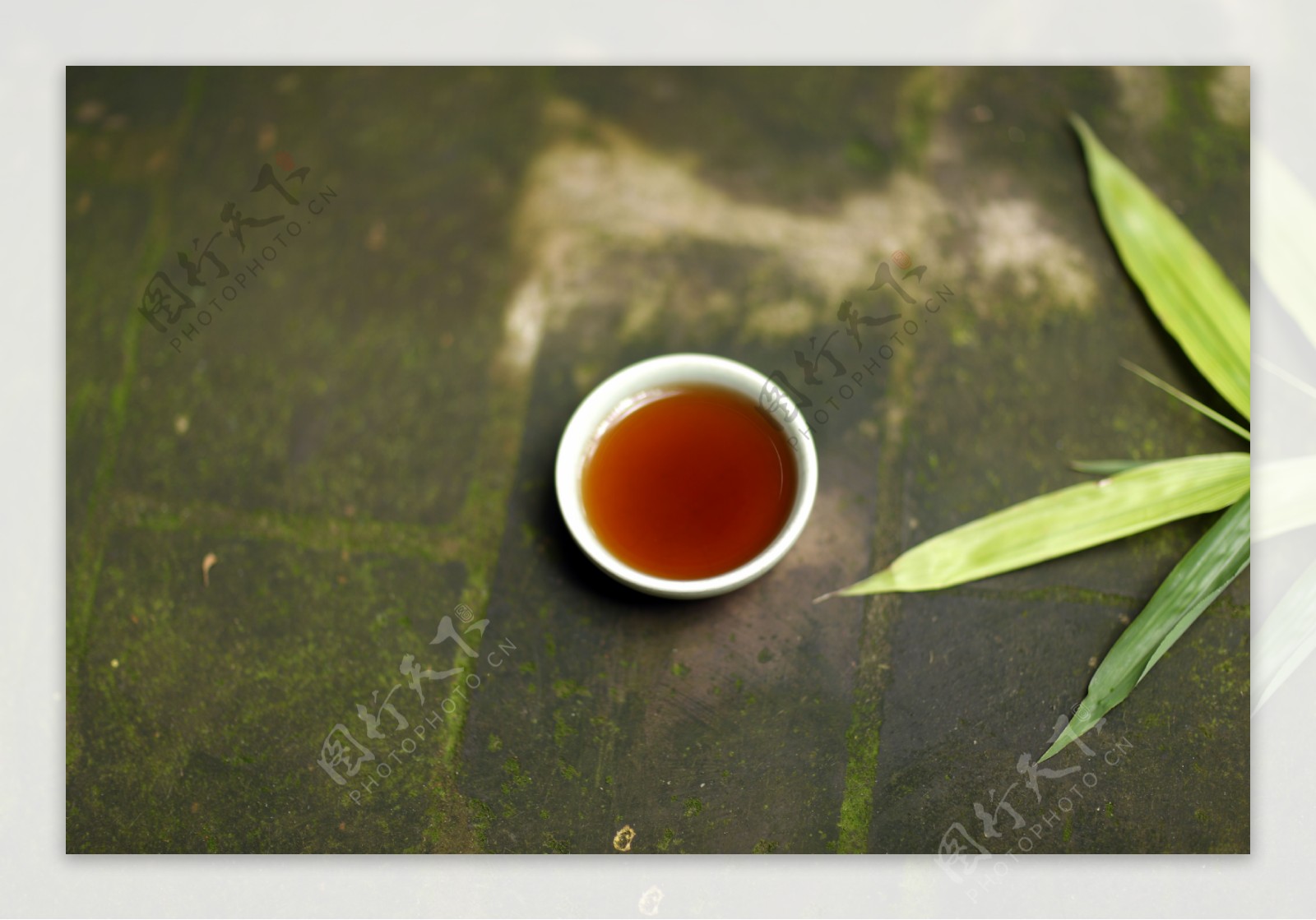 普洱茶汤色图片