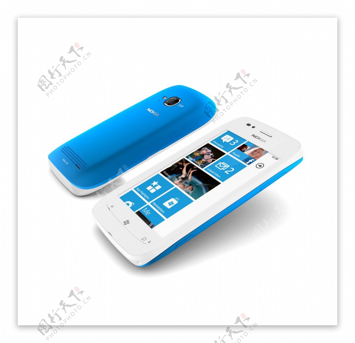 诺基亚触屏手机lumia710蓝图片