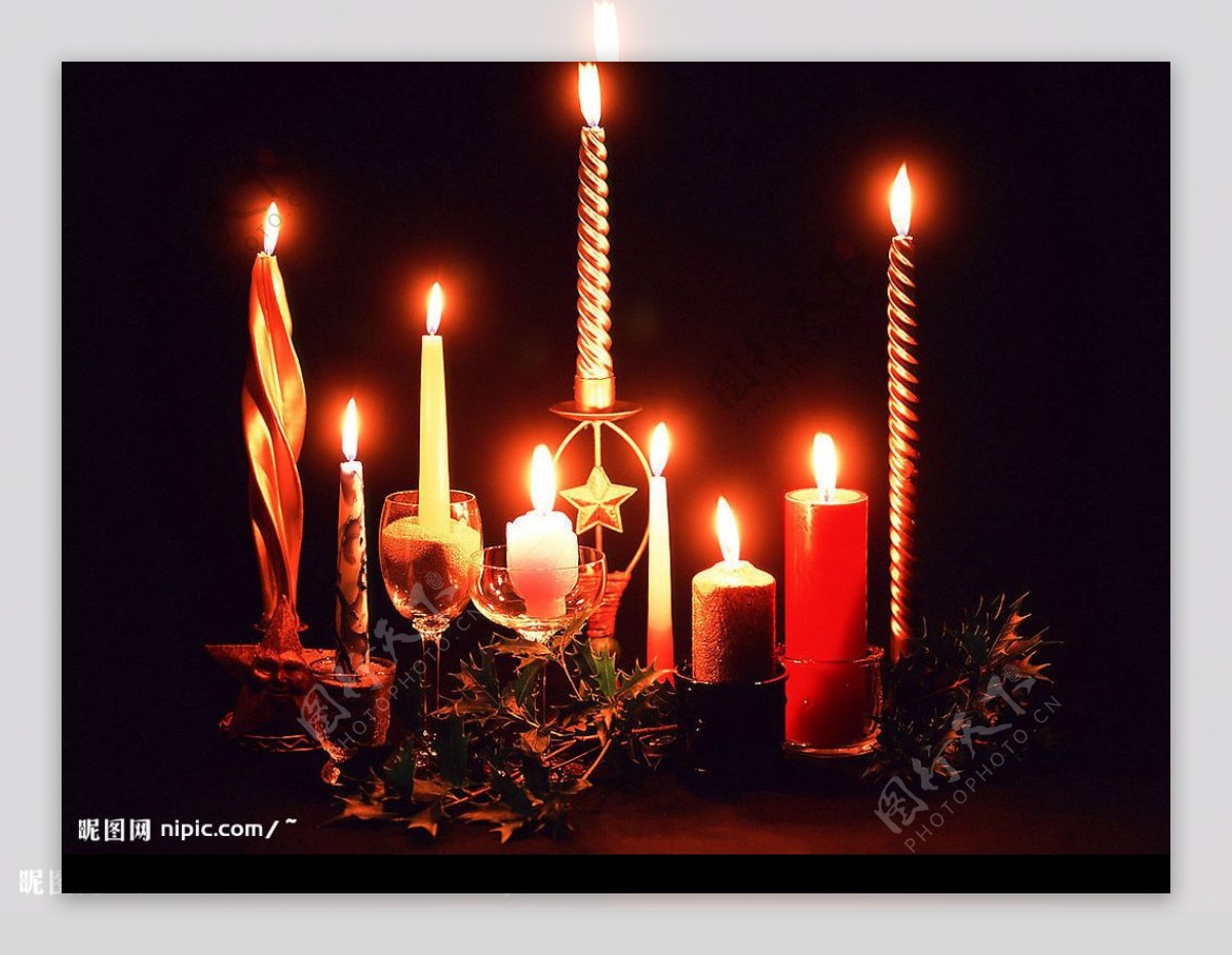 圣诞平安夜节日庆祝温馨金色烛光祝福图片