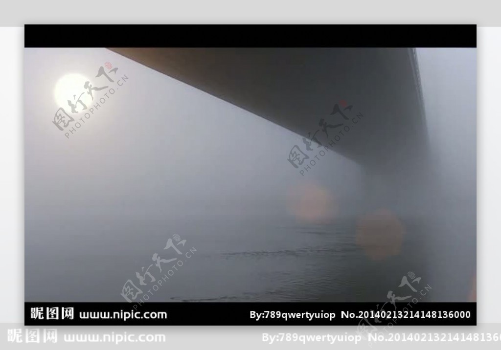 冬日阳光雨雾大桥视频