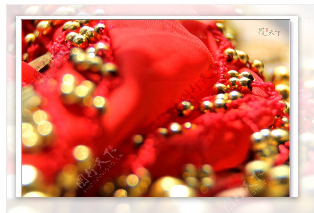 饰品红绸缎红纱布图片