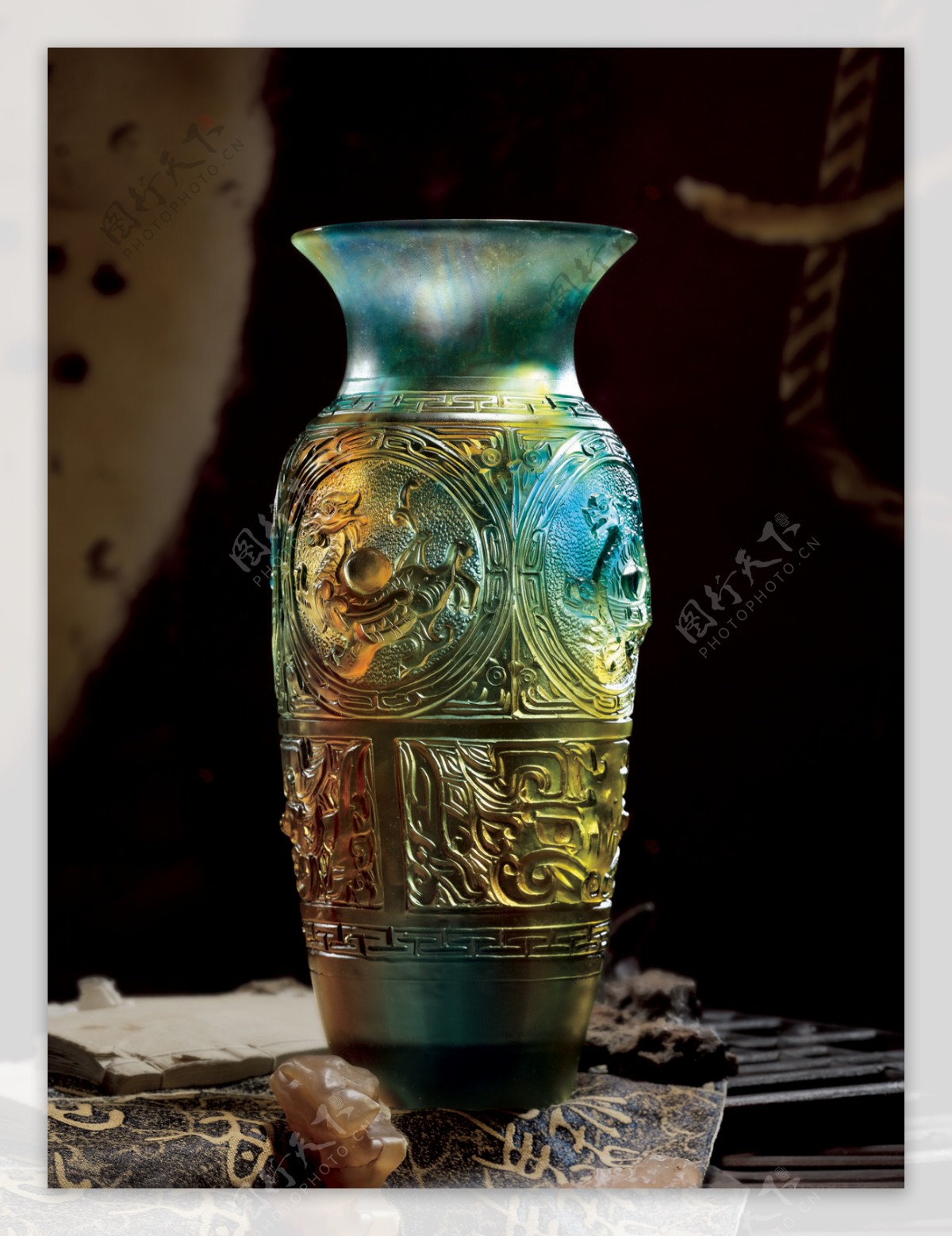 琉璃花瓶图片