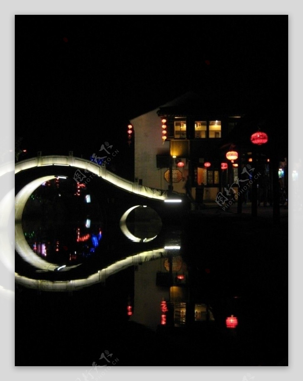 水乡夜景桥图片