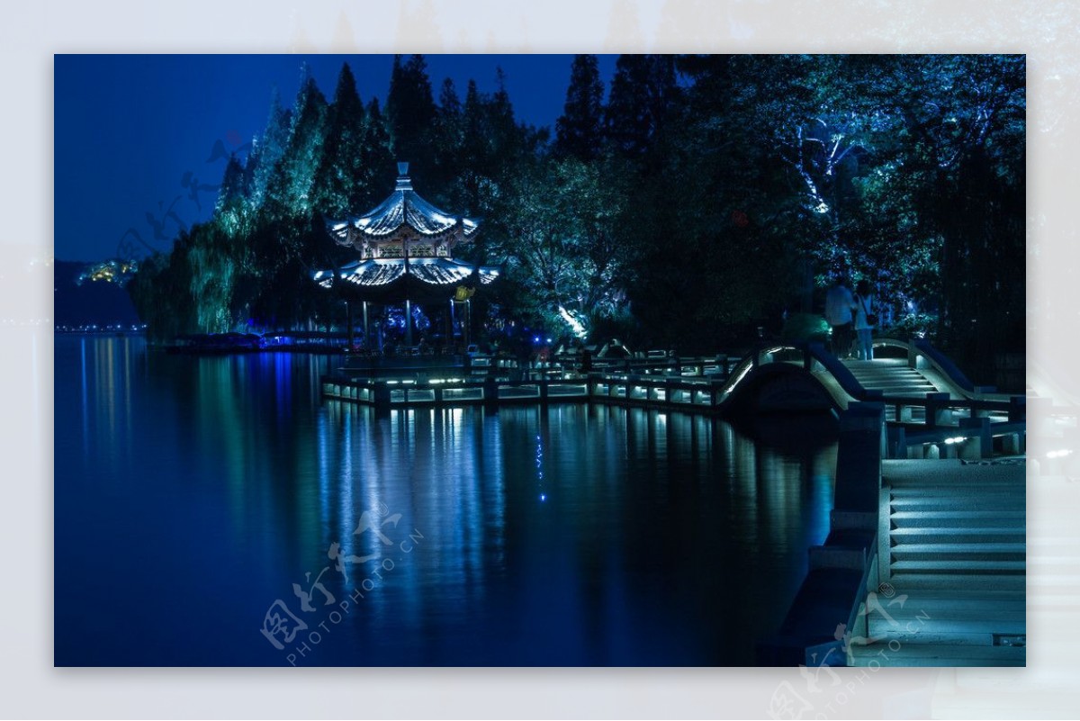 西湖夜色图片