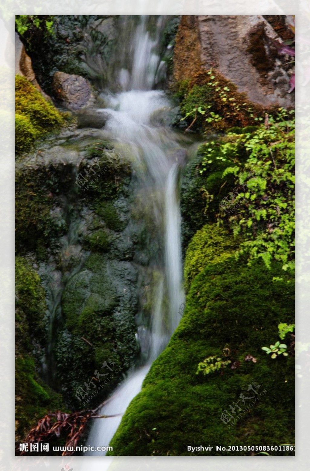 黄袍山甘港峡谷溪涧图片