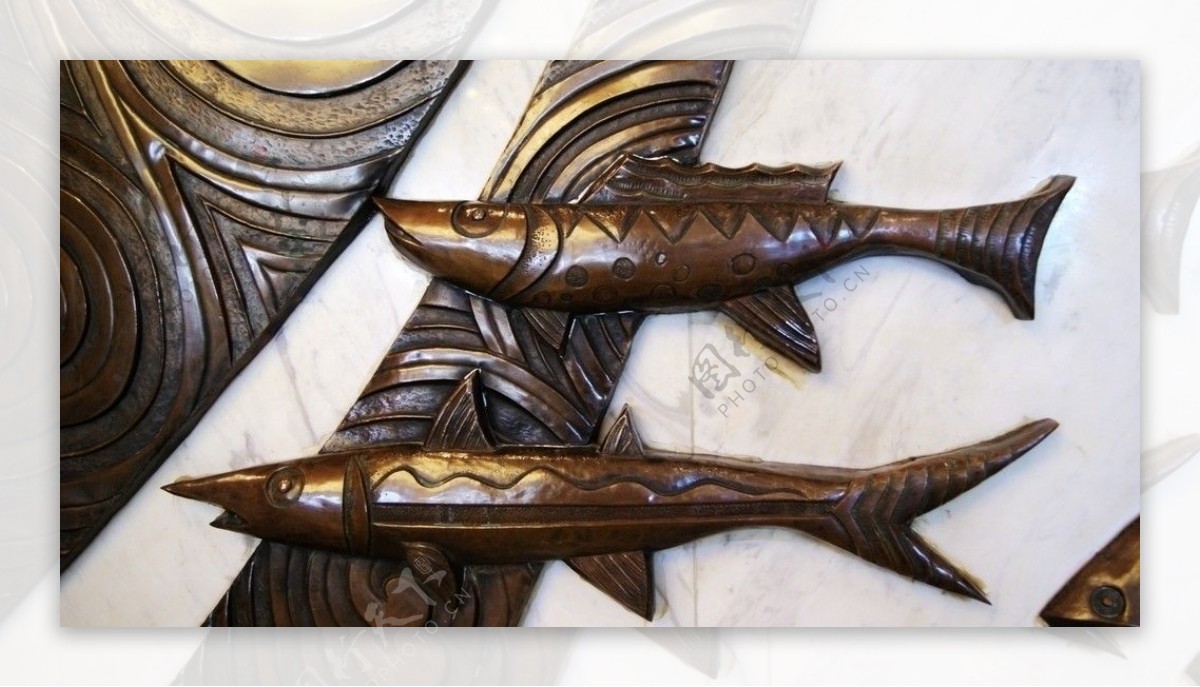 铜皮浮雕鲨鱼图片