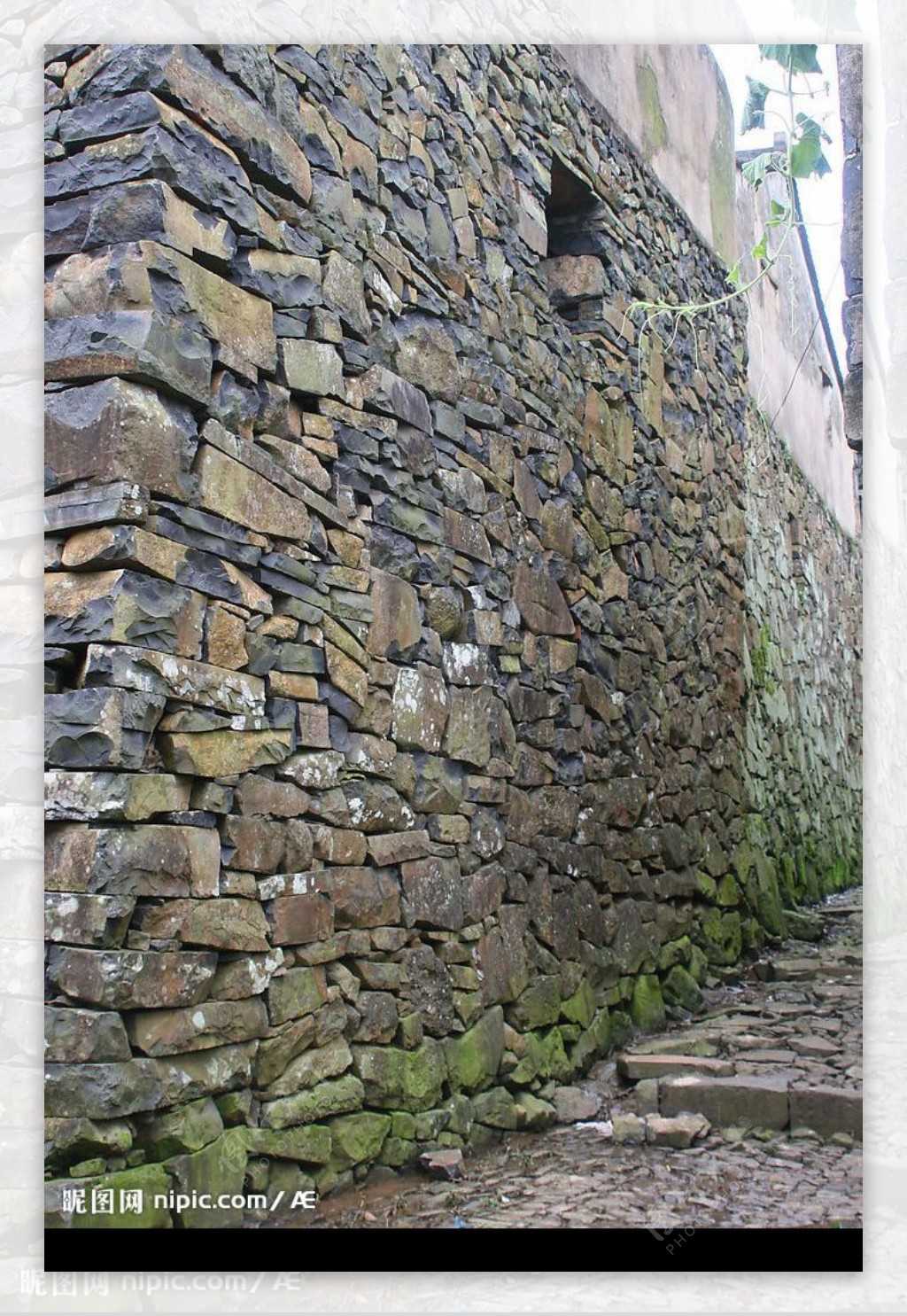石头的墙石头的路图片