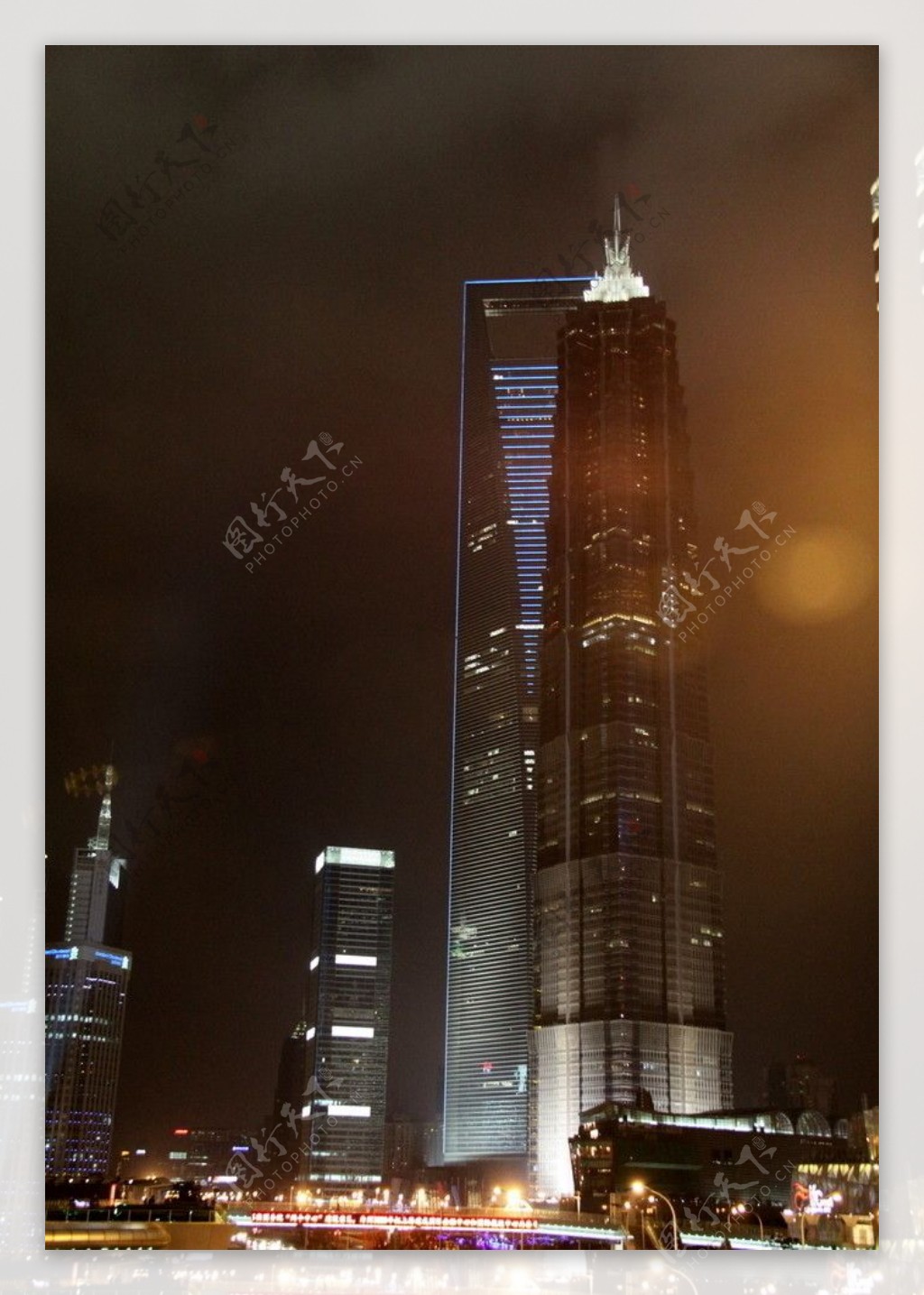 上海金茂大厦非高清图片