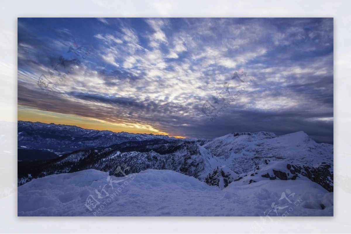 祖山雪景图片