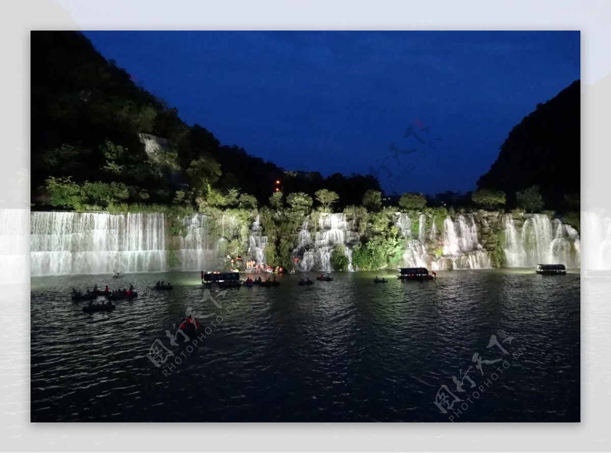 广西柳州柳江夜游风光图片