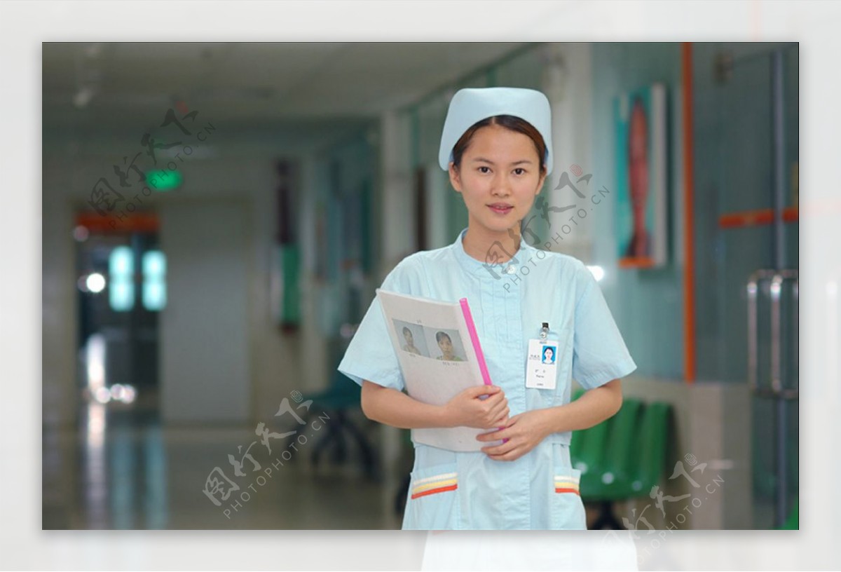 护士工作中图片