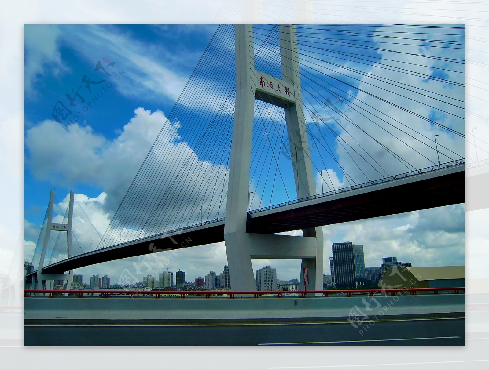 上海南浦大桥图片