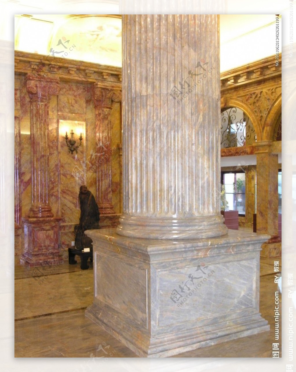 酒店大堂罗马柱柱座图片