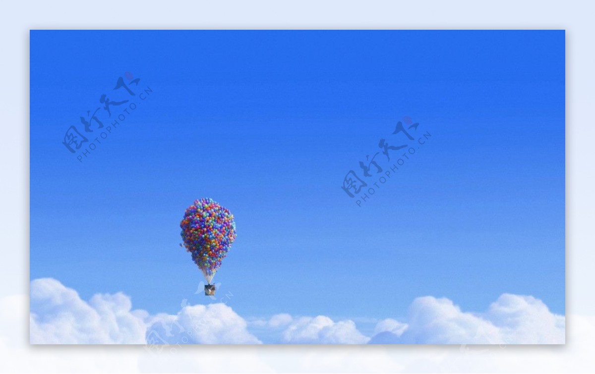 蓝天气球图片