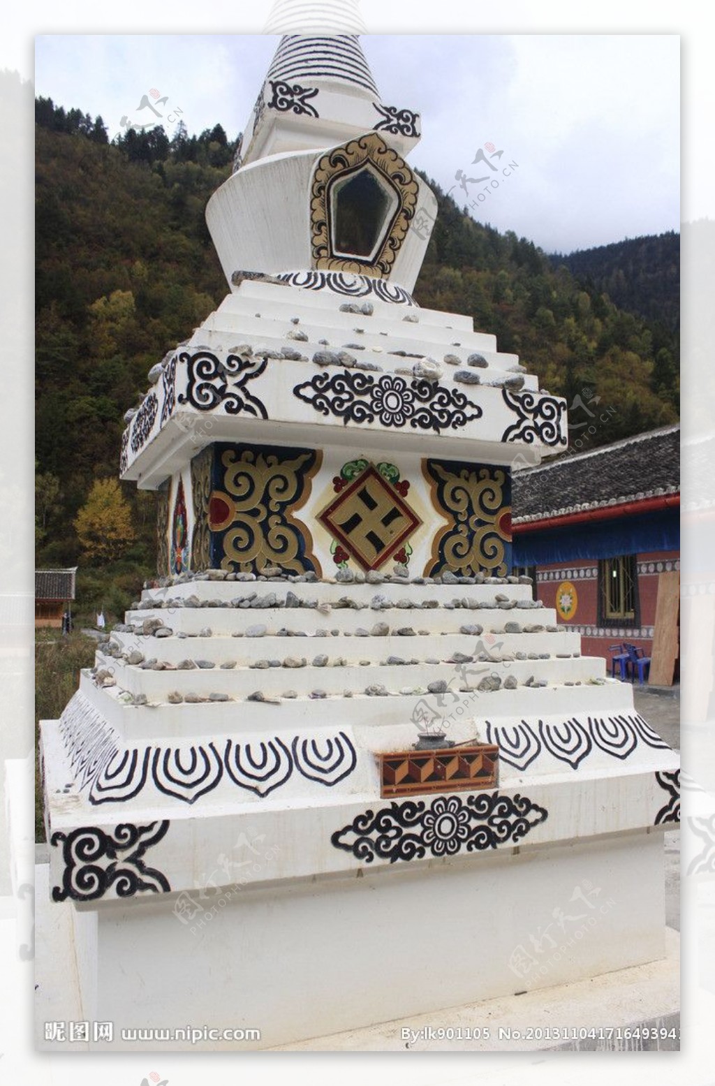 藏族白塔图片