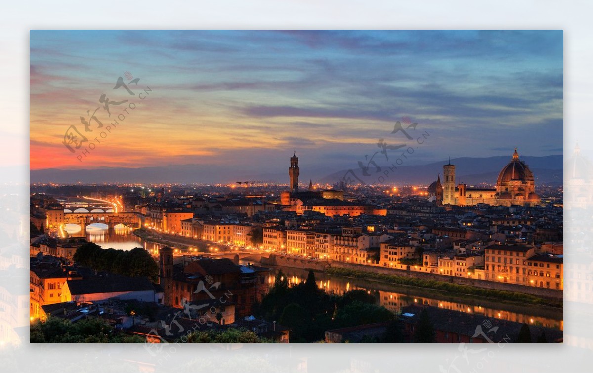 意大利佛罗伦萨城黄昏图片