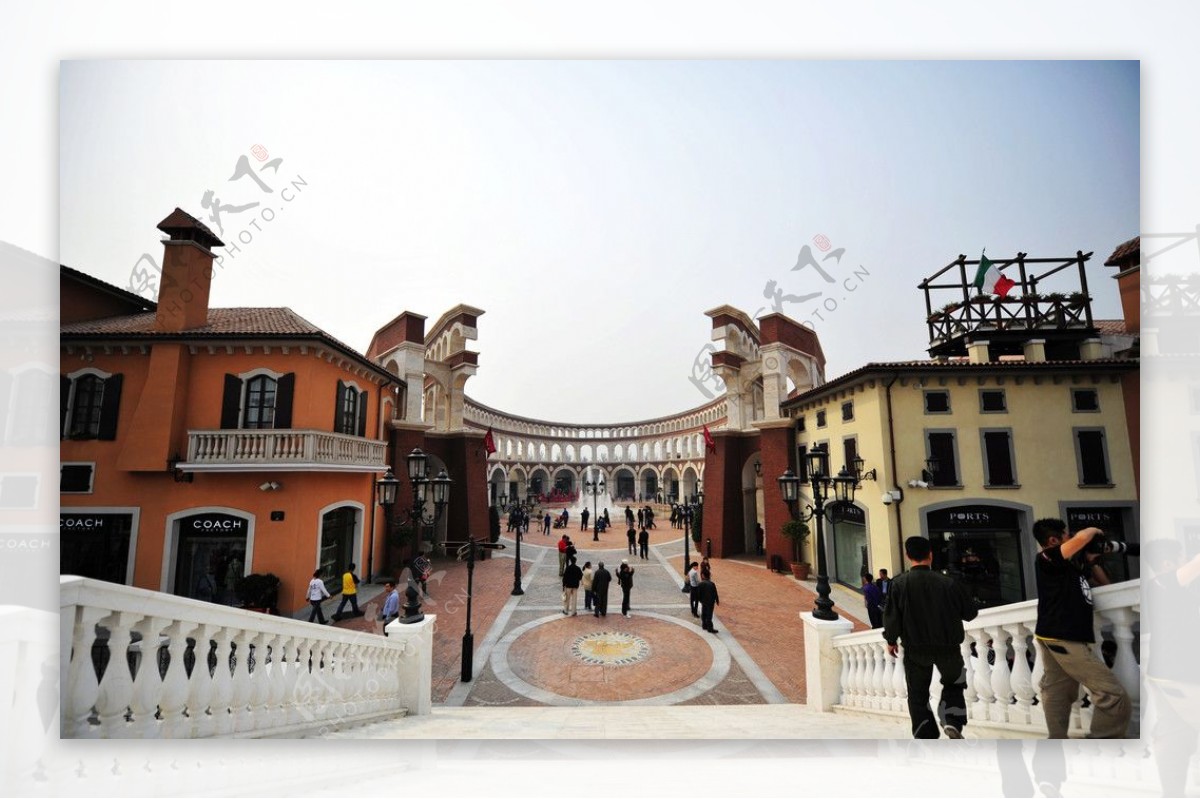 佛罗伦萨小镇雕塑全景图片