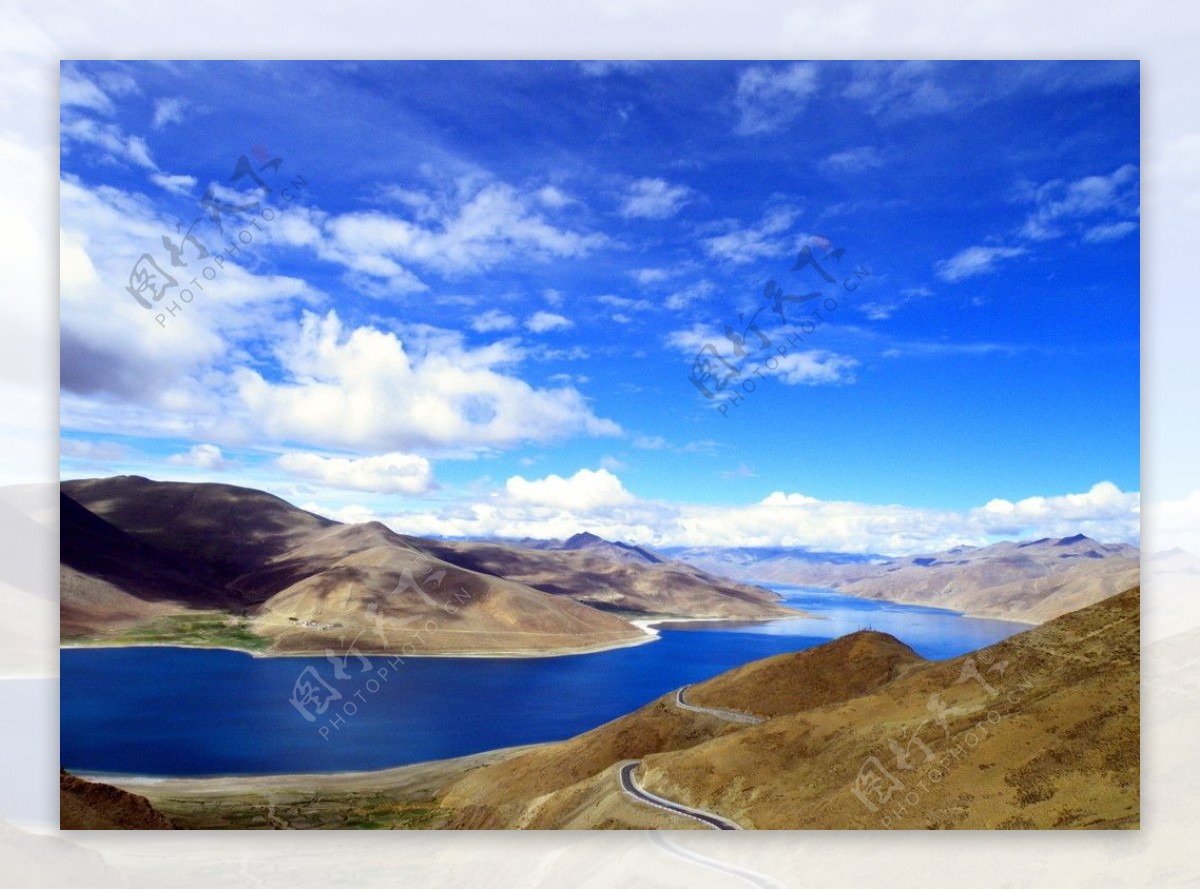 羊卓雍措湖图片