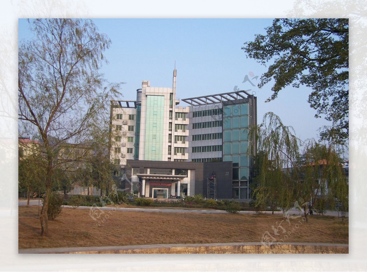 平桂飞碟公司办公楼图片