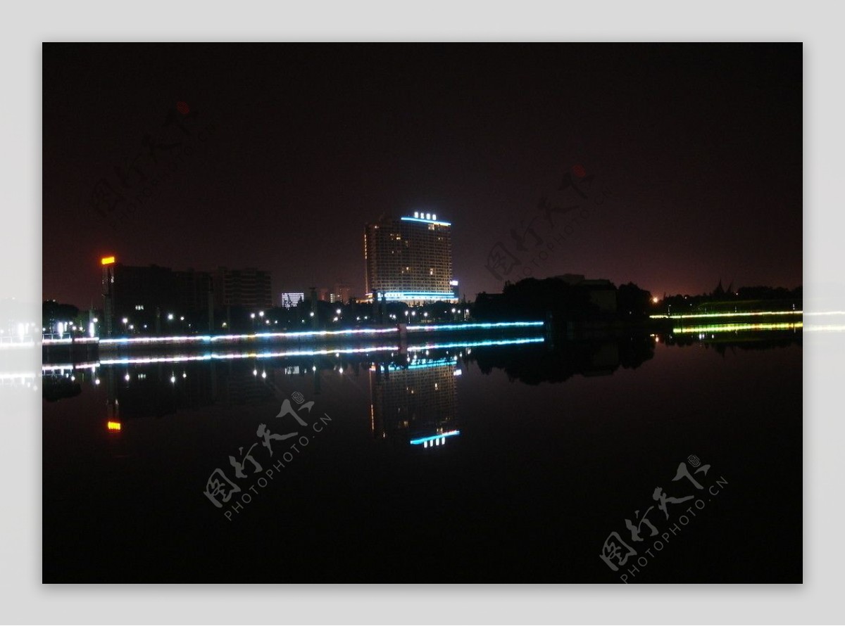 义乌江滨夜景图片