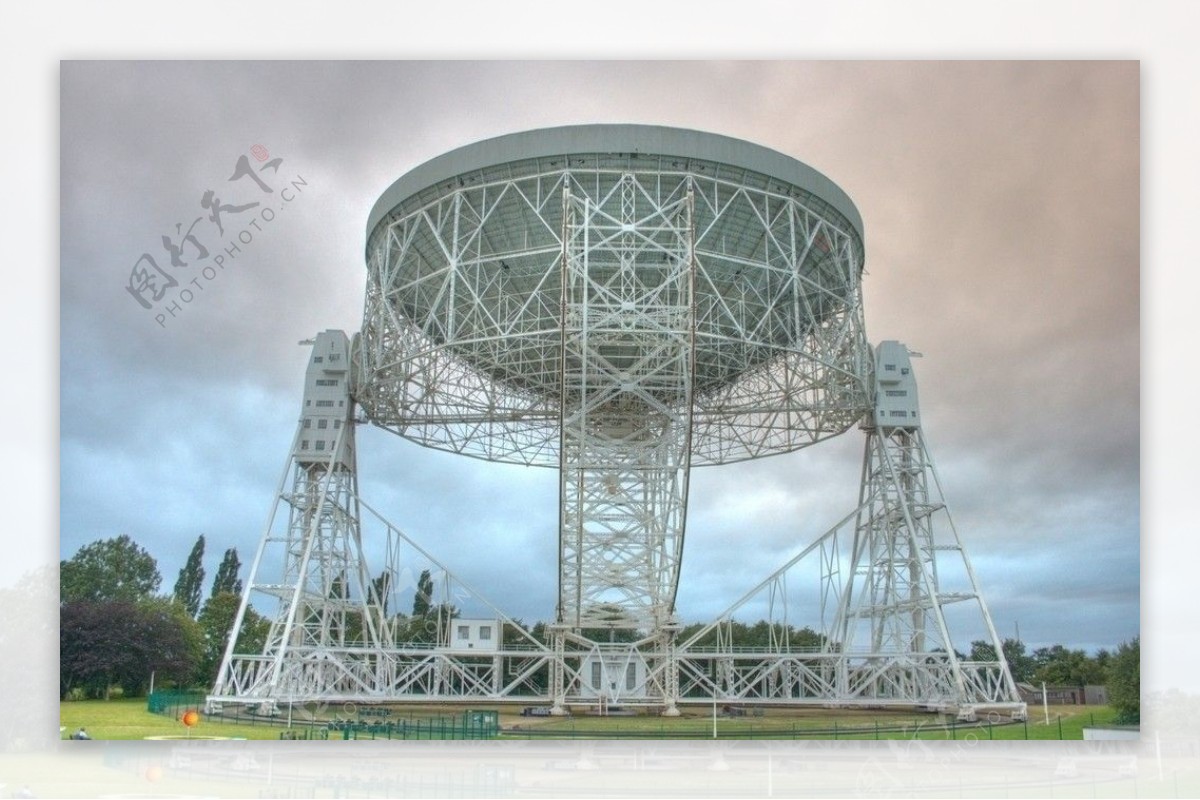 英国焦德尔班克的洛弗尔射电望远镜图片