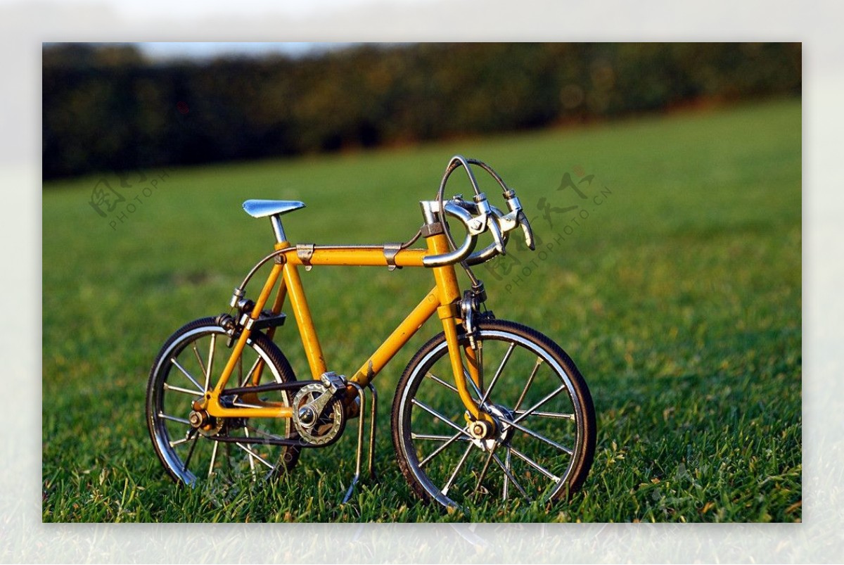 怀旧自行车图片,80年代老式自行车图片 - 伤感说说吧