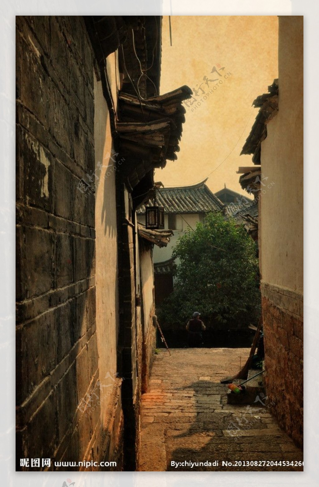 丽江古镇的巷道图片
