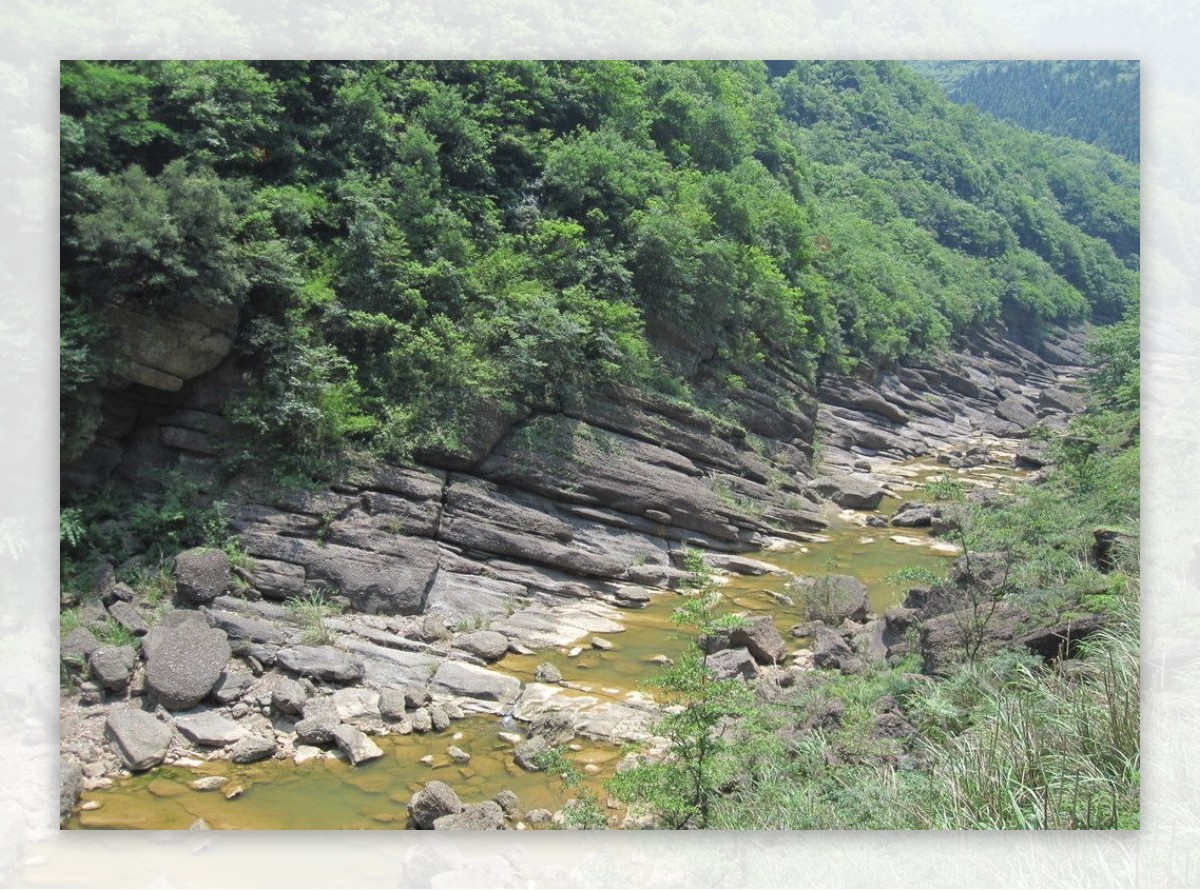 青山绿水图片