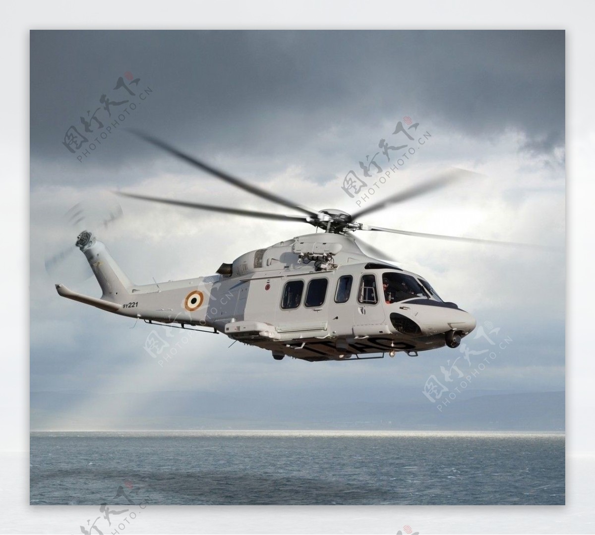 直升机高清图片