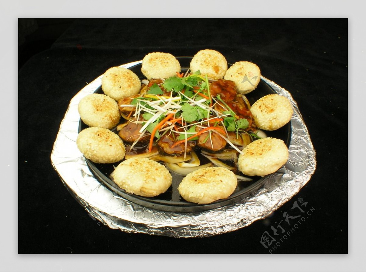 圆锅鲅鱼香酥饼图片