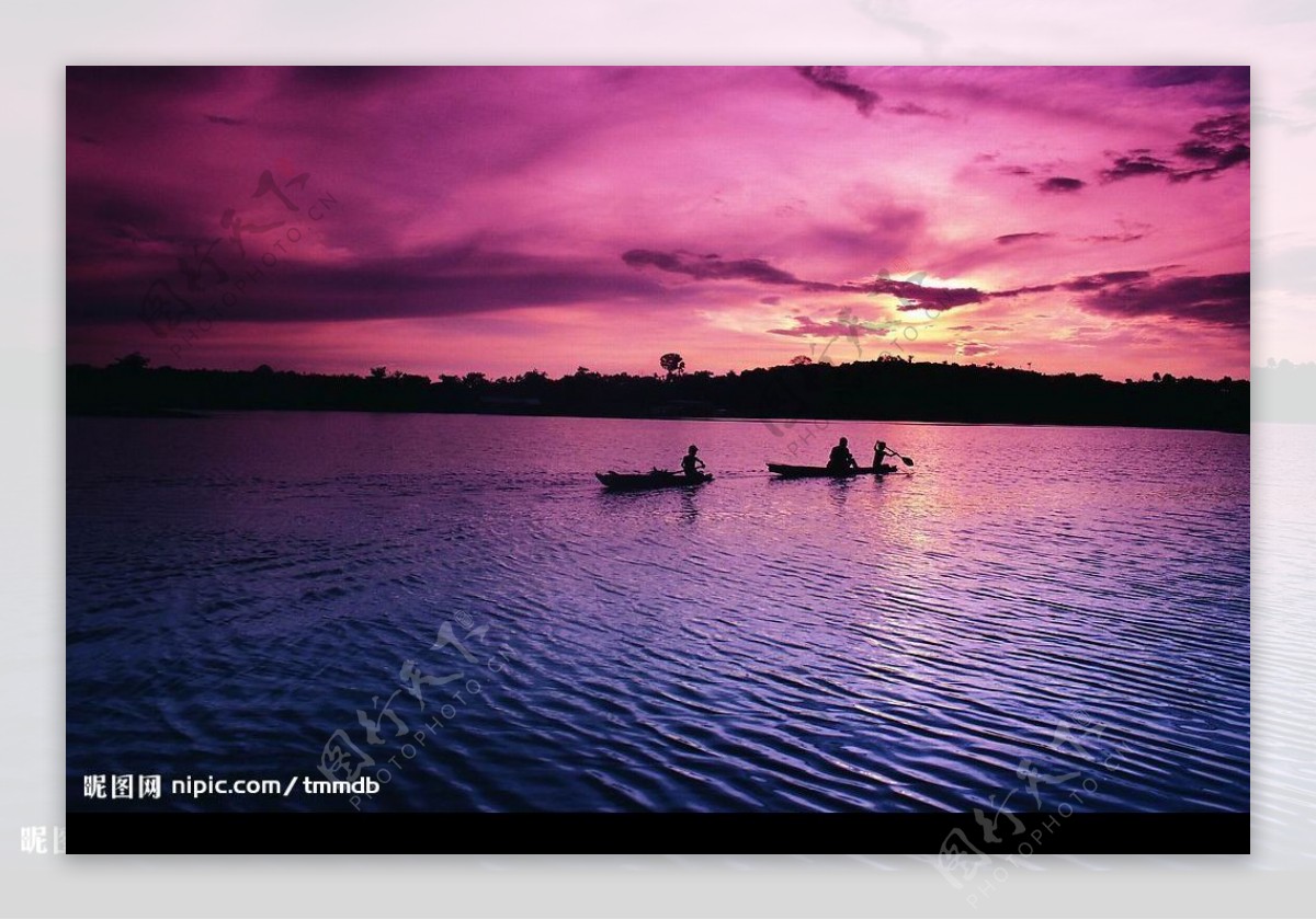 湖上夕陽图片