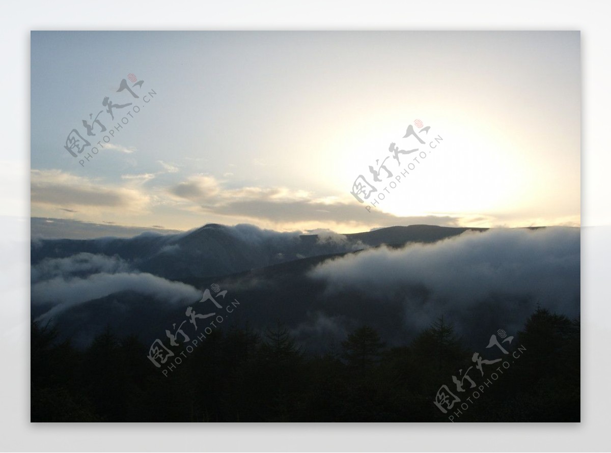 太行山云景图片
