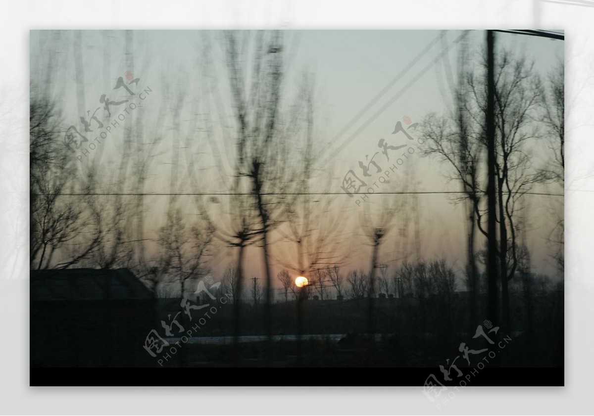 冬天的早晨图片