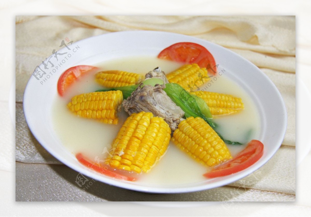 玉米排骨汤图片