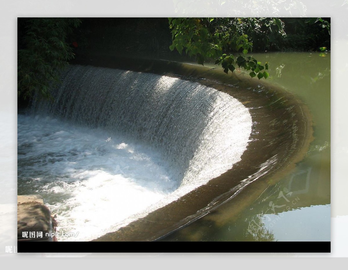湖坑黄果树瀑布图片