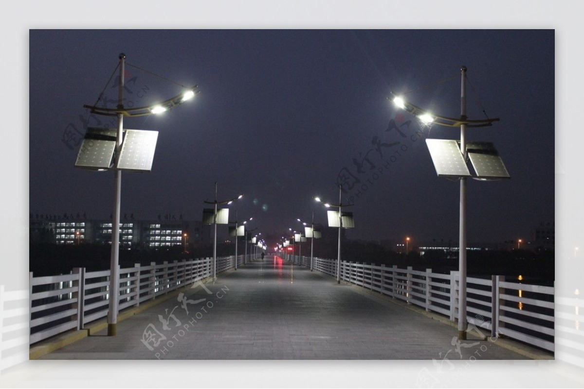 壮观！万州长江三桥昨晚亮灯，万州夜景美出新高度！-城建交通 -精品万州