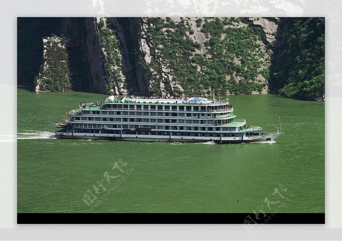 长江三峡游船图片