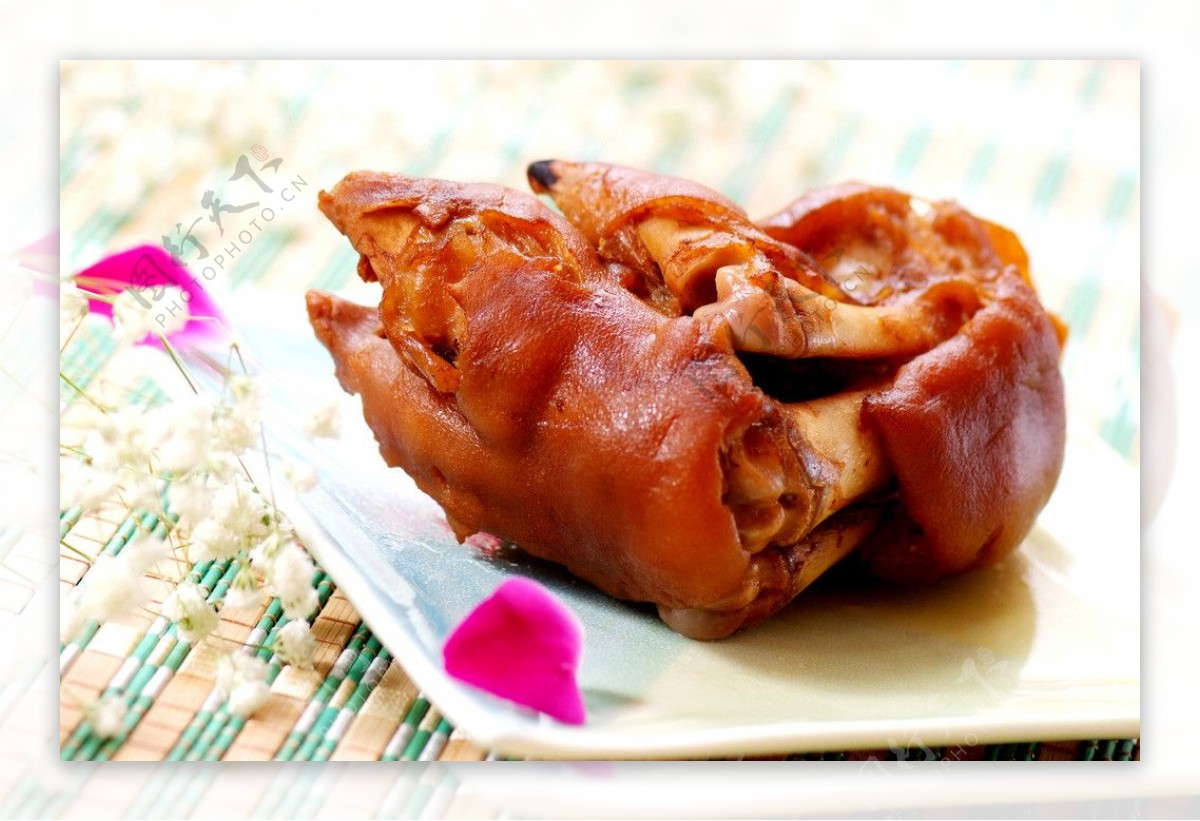 砂锅黄豆焖猪手怎么做_砂锅黄豆焖猪手的做法_豆果美食