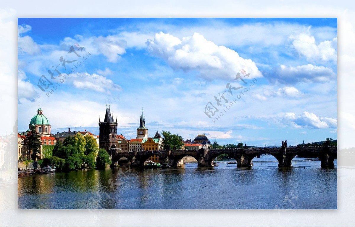 布拉格市内一景图片