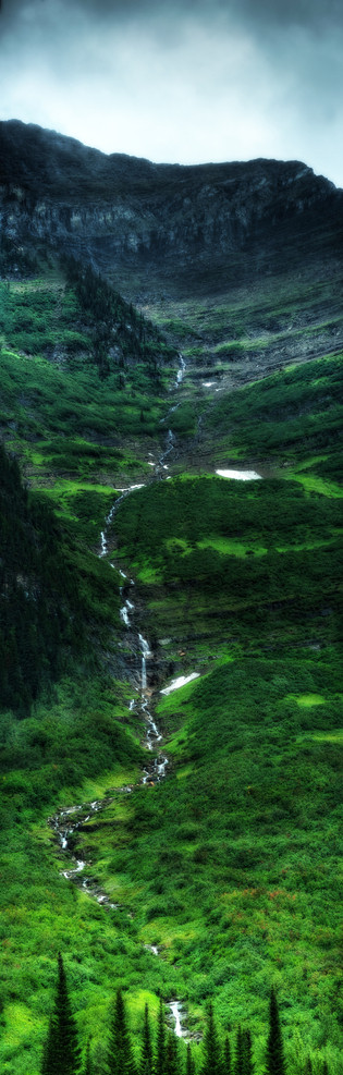 高山融雪图片