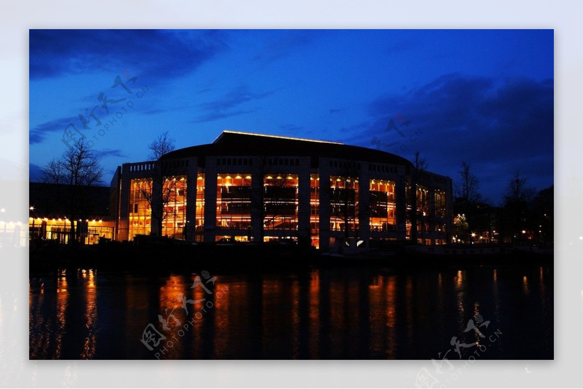 比利时布鲁塞尔歌剧院图片