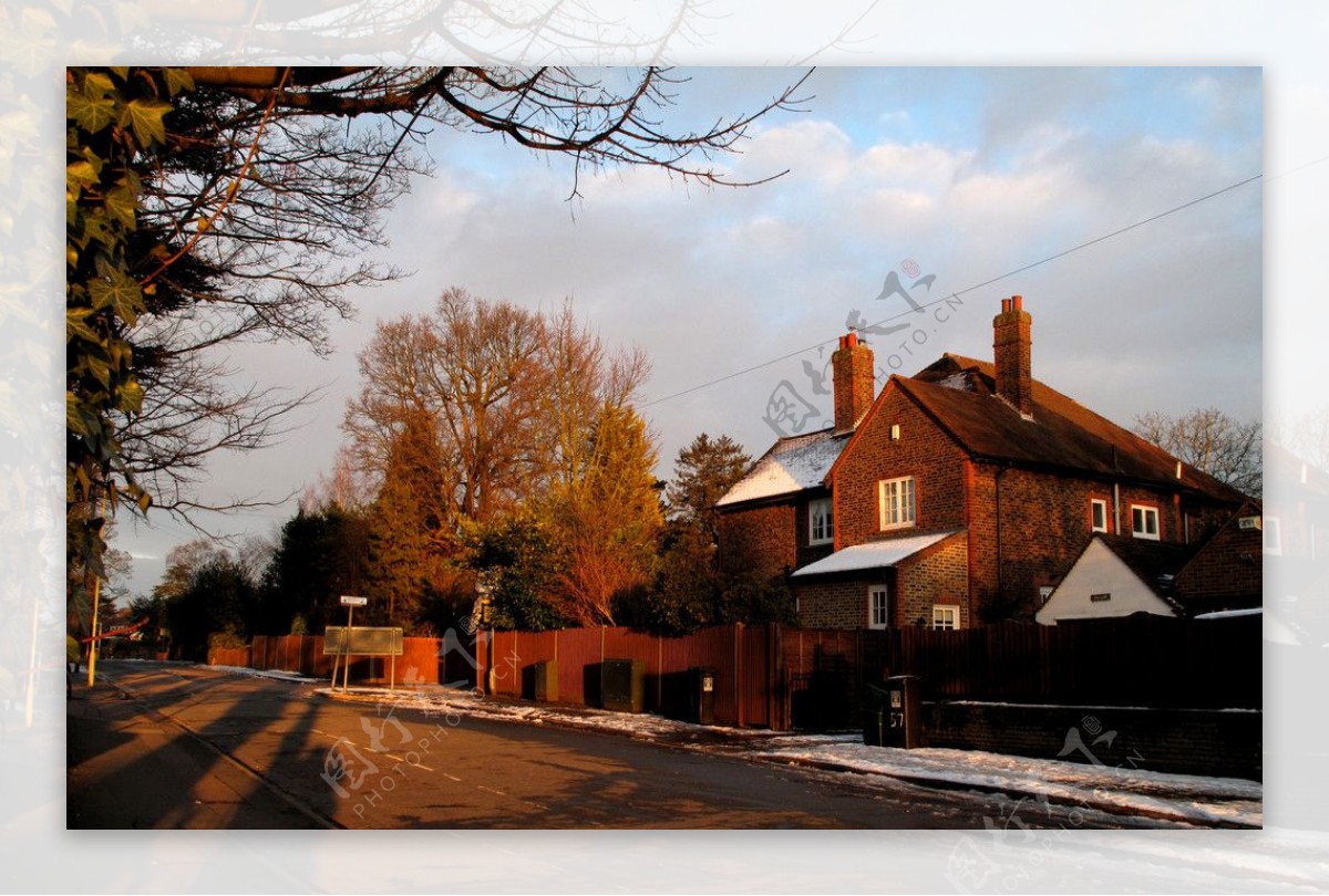 英国沃特福德隆冬时节街景图片