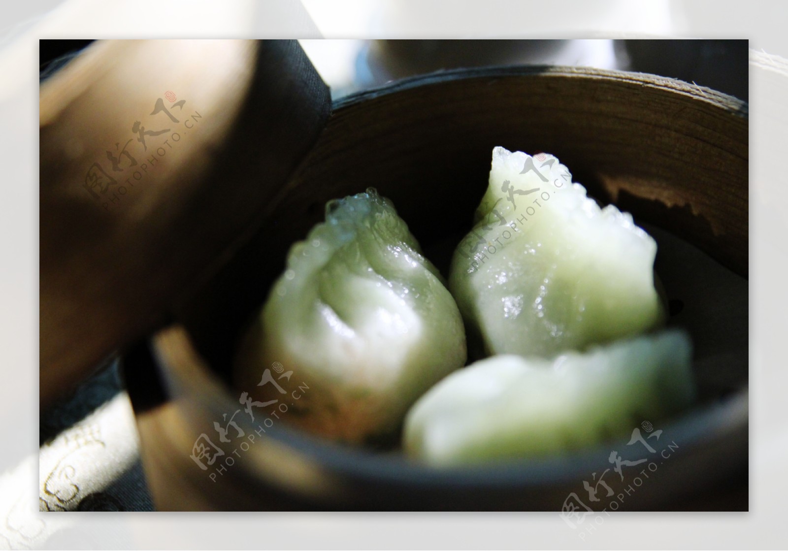 鲜虾韭菜饺图片