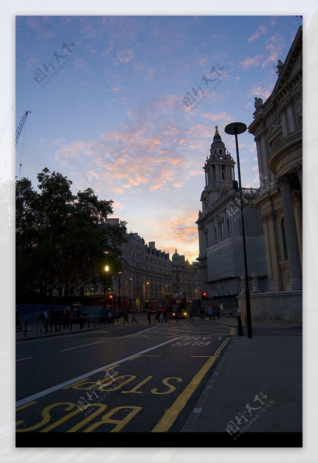 伦敦圣保罗大教堂图片
