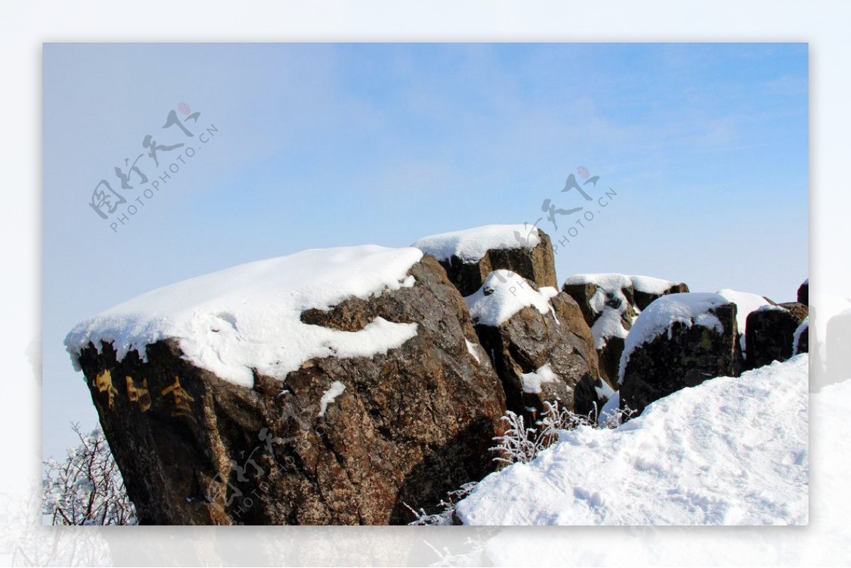 雪景峨眉山金刚嘴图片