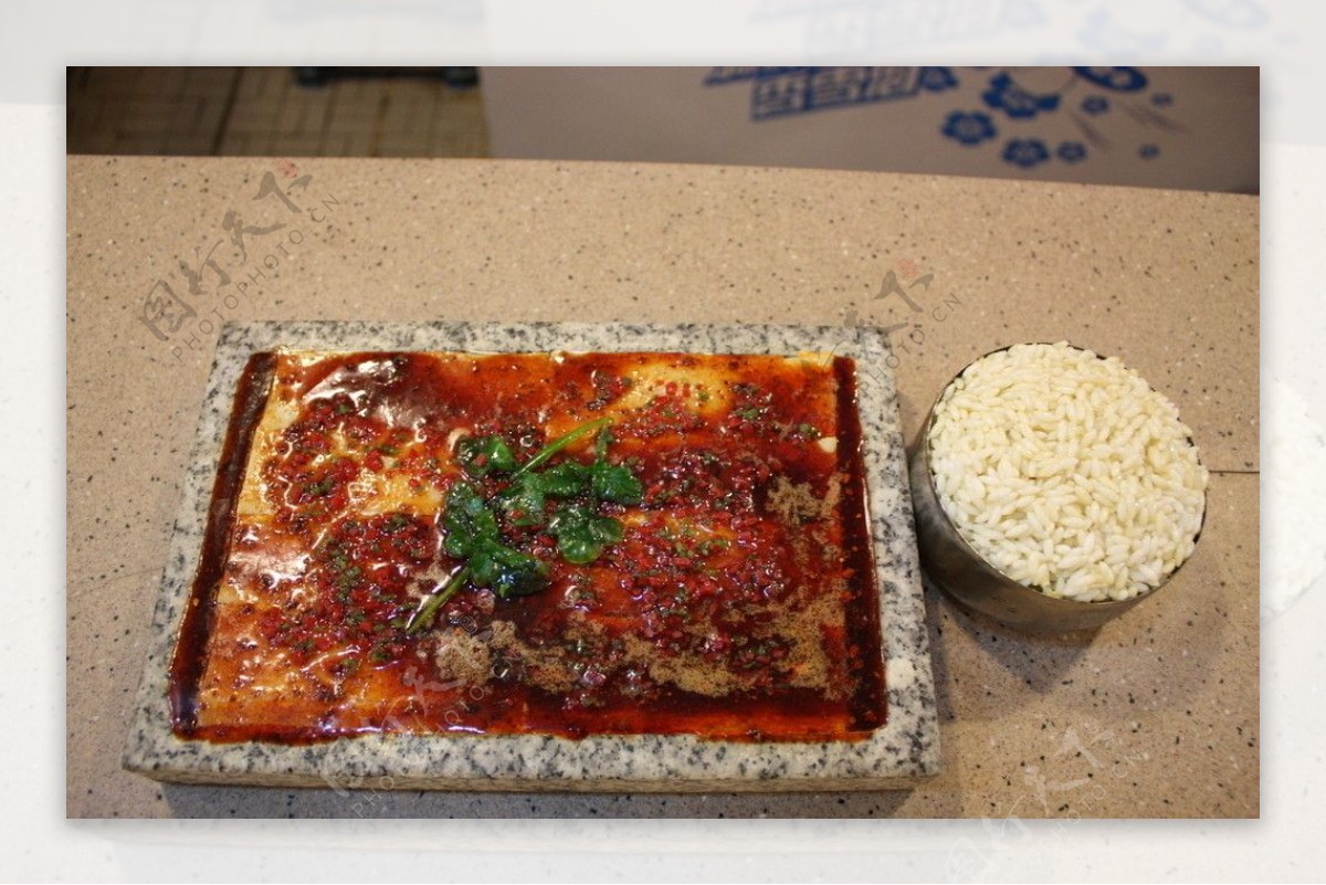 韩式美食石板豆腐图片